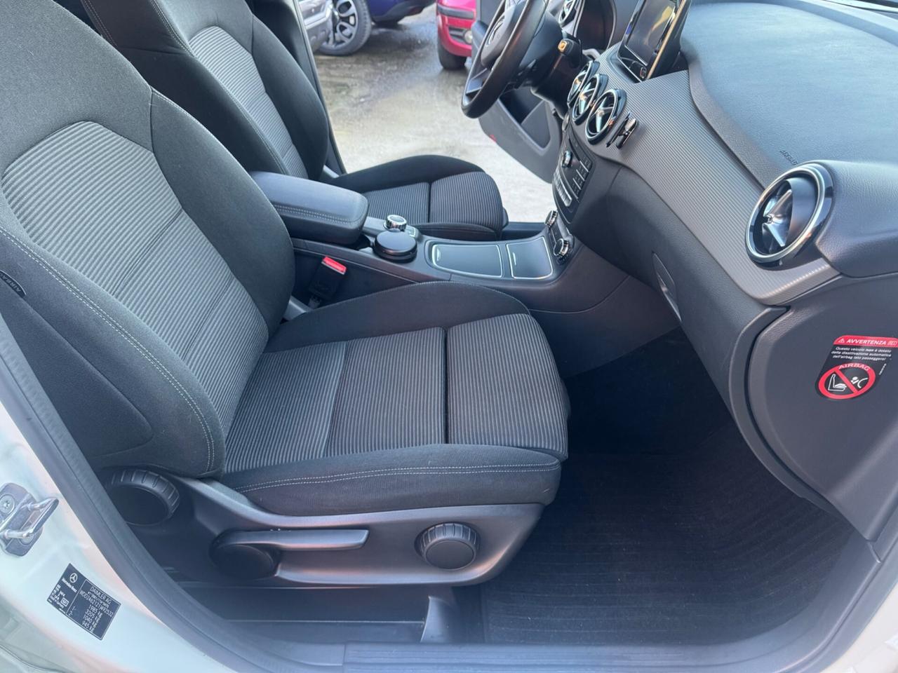 Mercedes-benz B 180 d Automatic Premium neopatentati