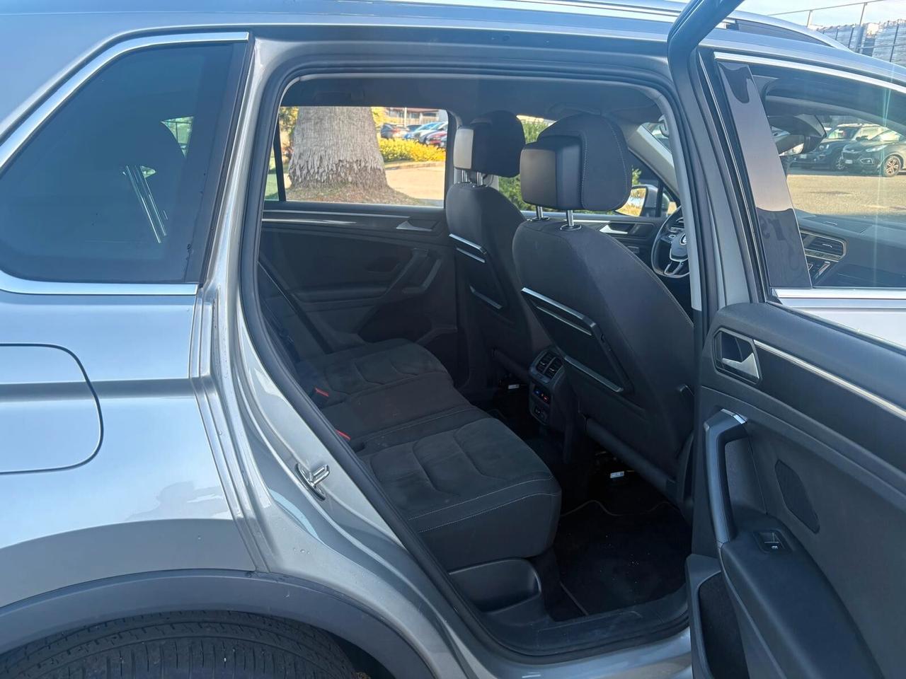 Volkswagen Tiguan 2.0 TDI SCR DSG 4MOTION Advanced BMT