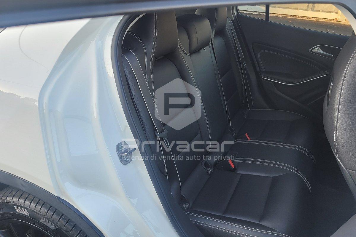 MERCEDES GLA 200 d Automatic 4Matic Premium