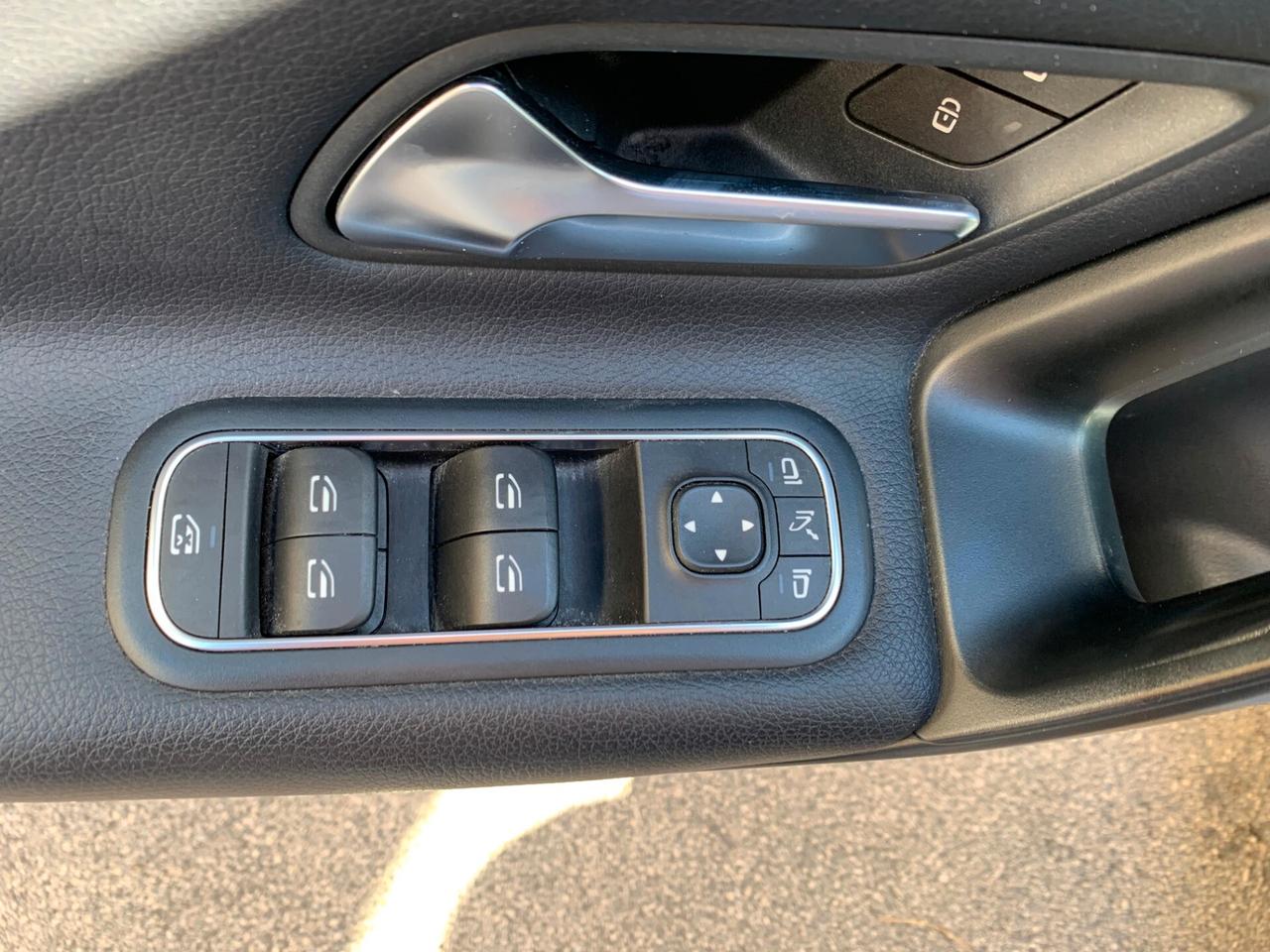 Mercedes-benz CLA 200 d Automatic Business