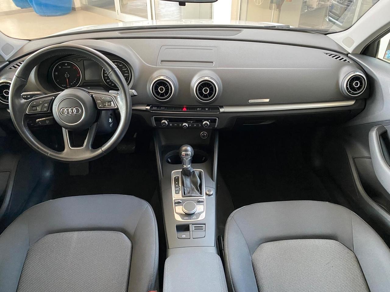 Audi A3 SPB 1.6 TDI S tronic Business