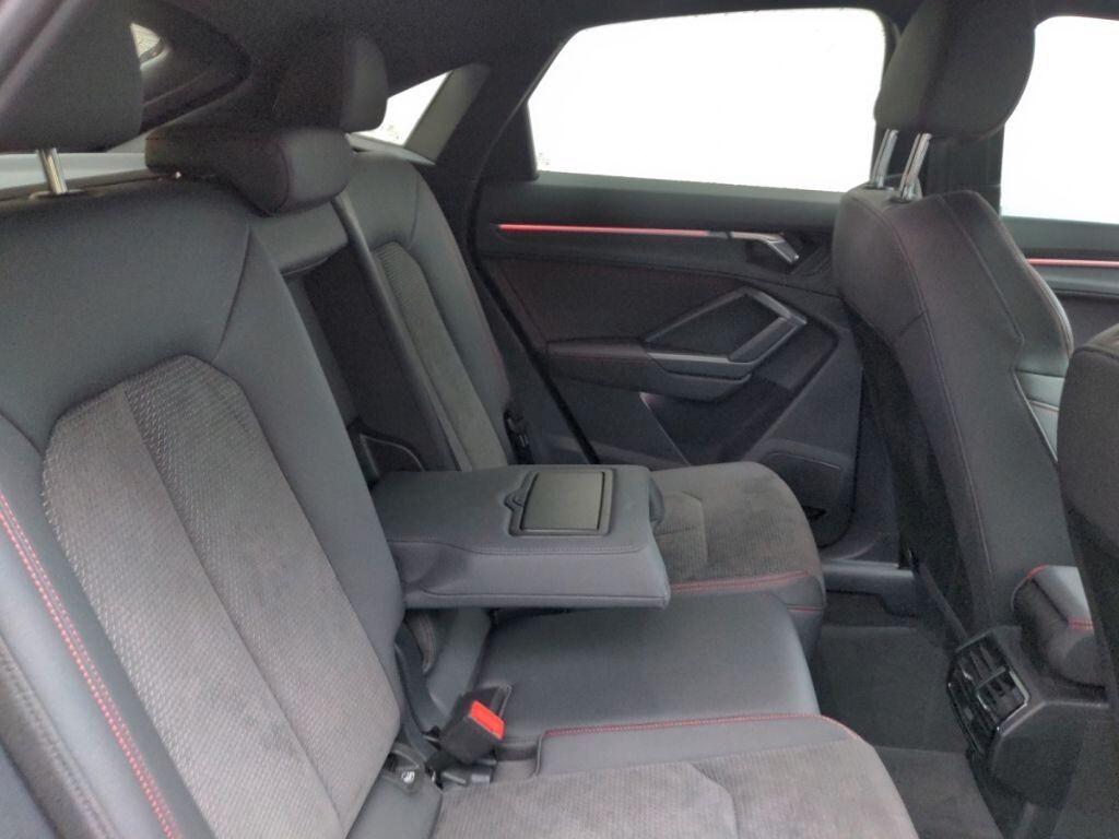 Audi Q3 SPB 35 TDI quattro S tronic S line edition