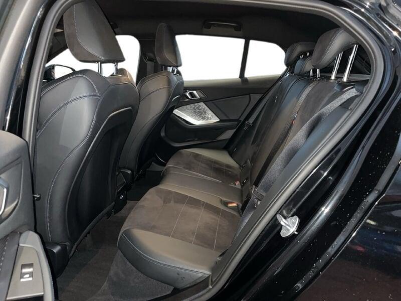 BMW Serie 1 F70 120 48V MSport auto