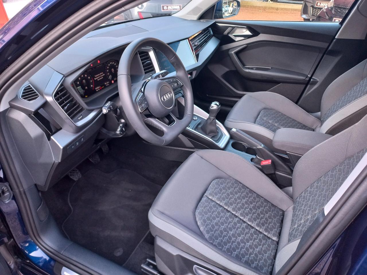 Audi A1 allstreet 30 TFSI Identity Contrast