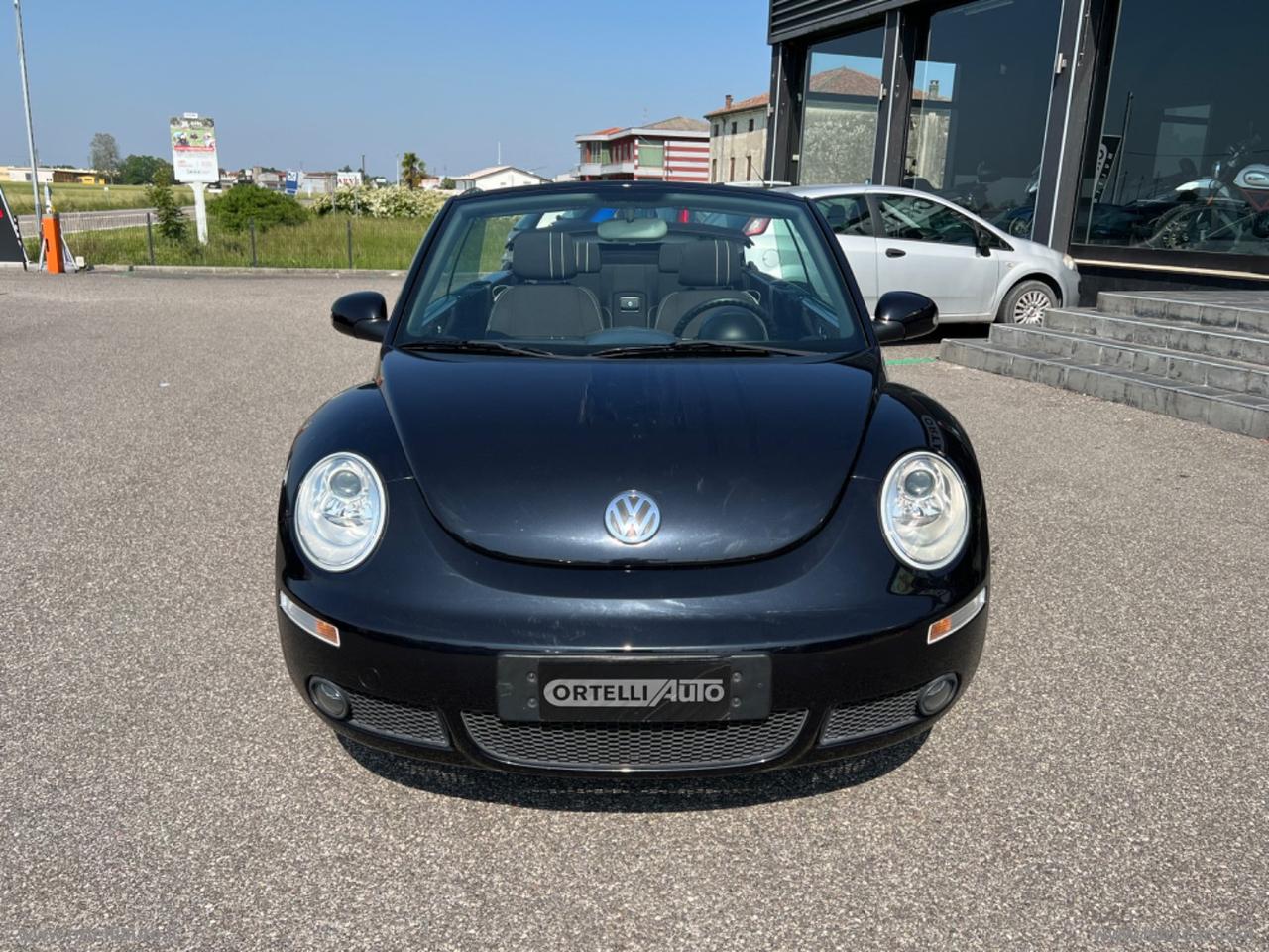 VOLKSWAGEN New Beetle 1.4 16V Cabrio FREESTYLE NEOPATENTATI