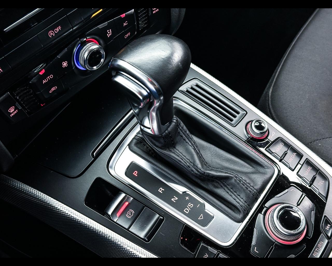 AUDI A4 4ª serie - A4 Avant 2.0 TDI 177 CV quattro S tronic