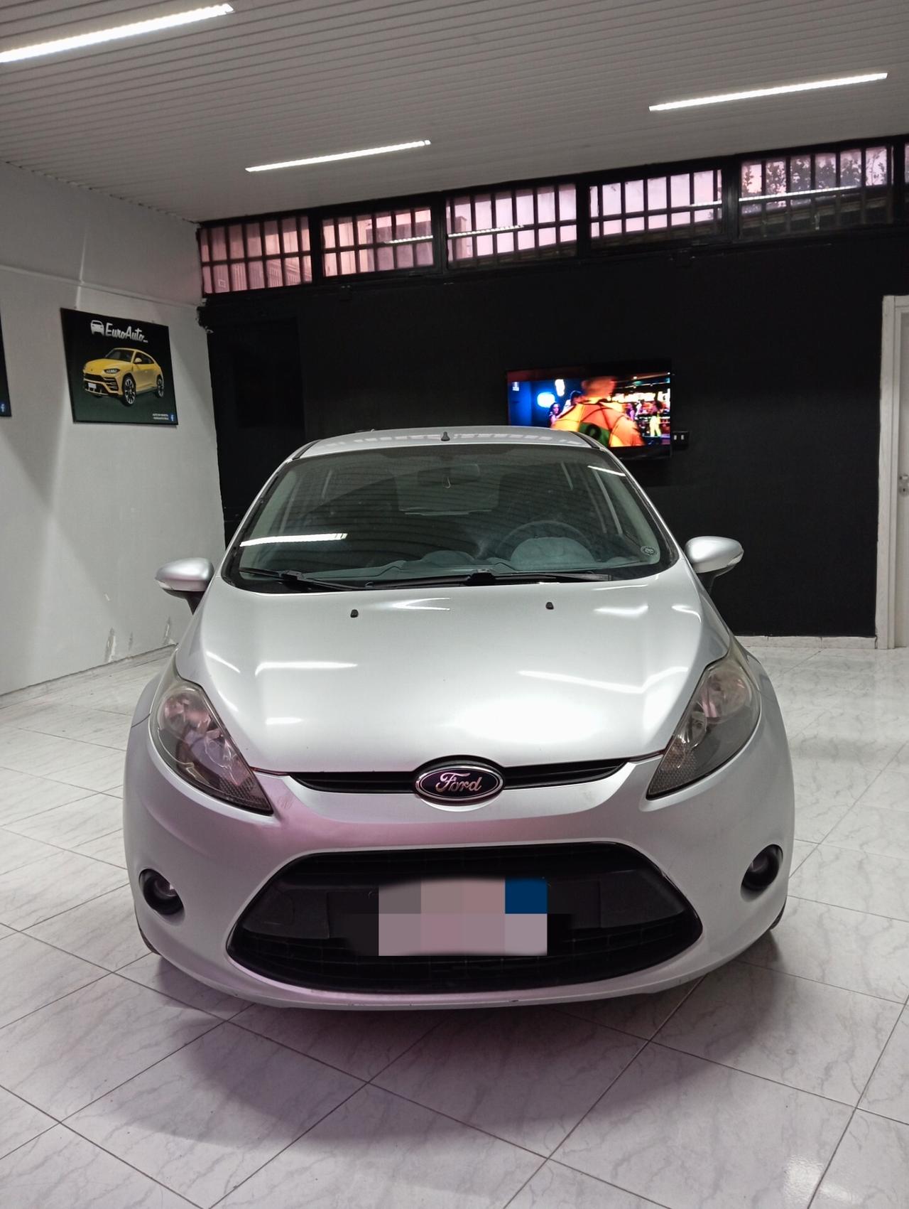 Ford Fiesta 1.2 benzina 2011 CON GARANZIA