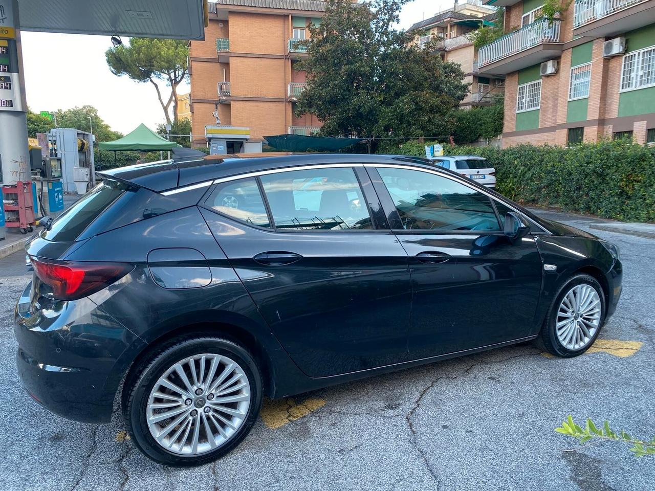 Opel Astra 1.6 CDTi 5 porte