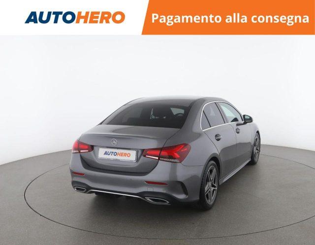 MERCEDES-BENZ A 200 Automatic 4p. Premium