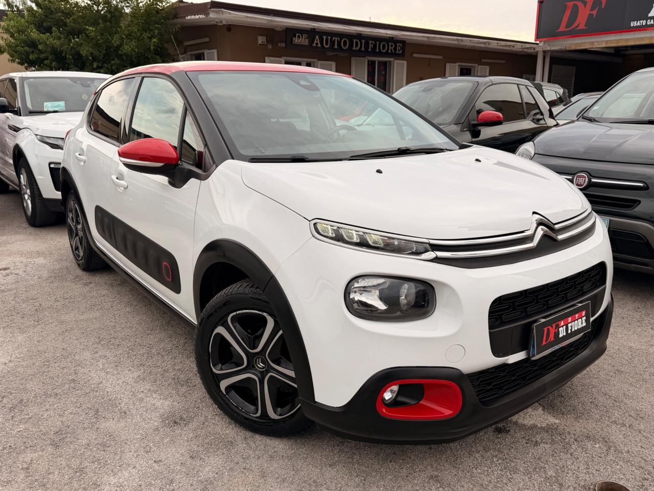 Citroen C3 1.2 benzina SHINE NAVI CAR PLAY