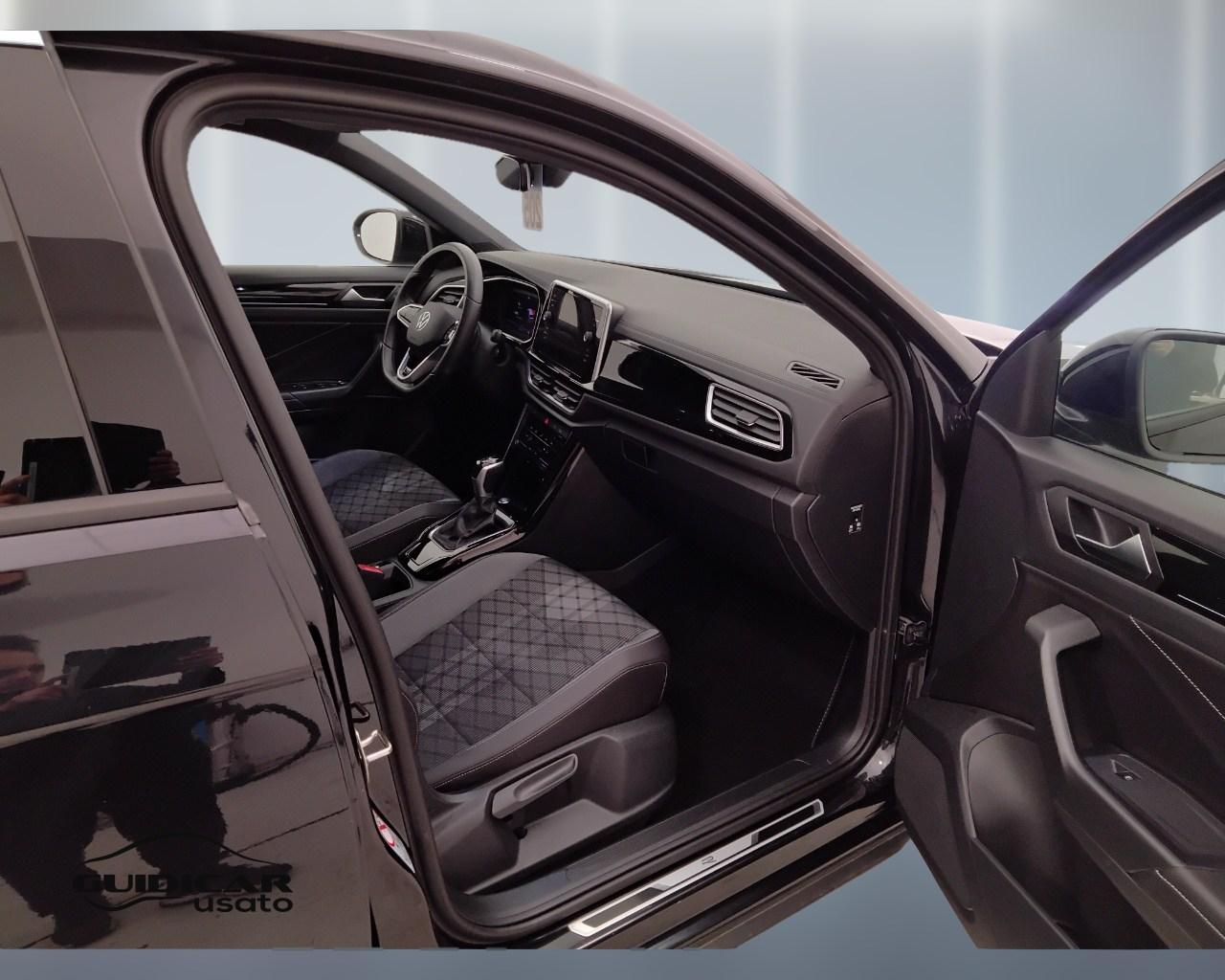 VOLKSWAGEN T-Roc 2022 - T-Roc 1.5 tsi R-Line dsg