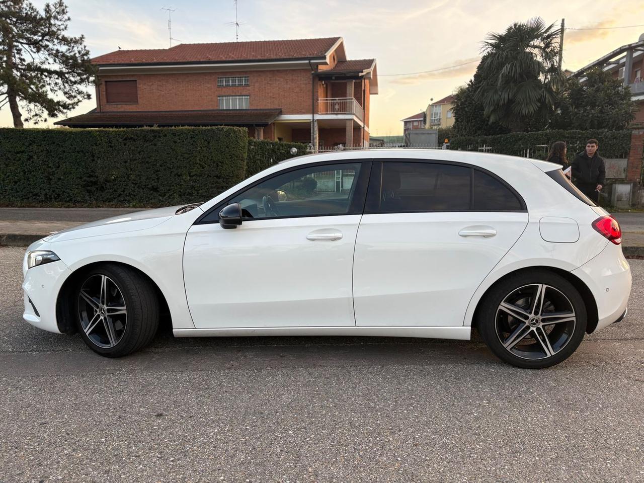 Mercedes-Benz A 180 Sport A 180 D