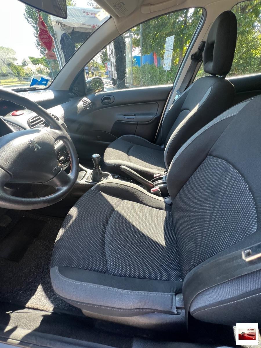 PEUGEOT - 206 - 5p. Enfant Terrible