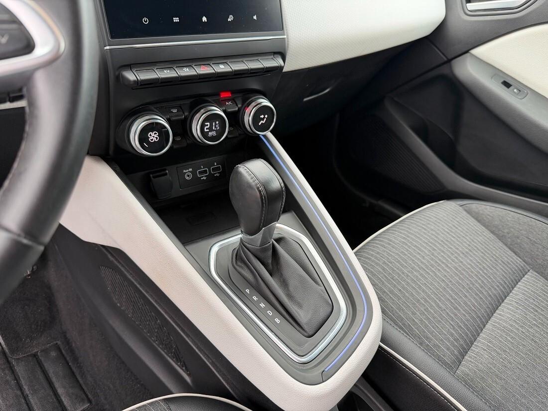 Renault Clio Full Hybrid E-Tech 145 CV 5 porte Techno