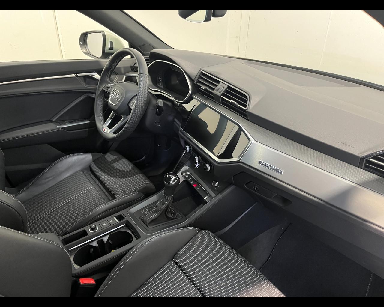 AUDI Q3 SPORTBACK 40 TDI S-TRONIC QUATTRO S-LINE EDITION