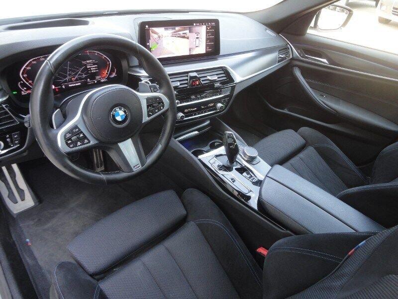 BMW Serie 5 530d 48V xDrive Touring Msport