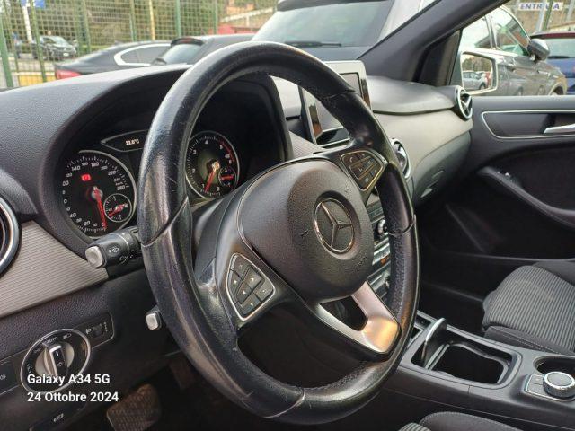 MERCEDES-BENZ B 180 d Automatic Sport