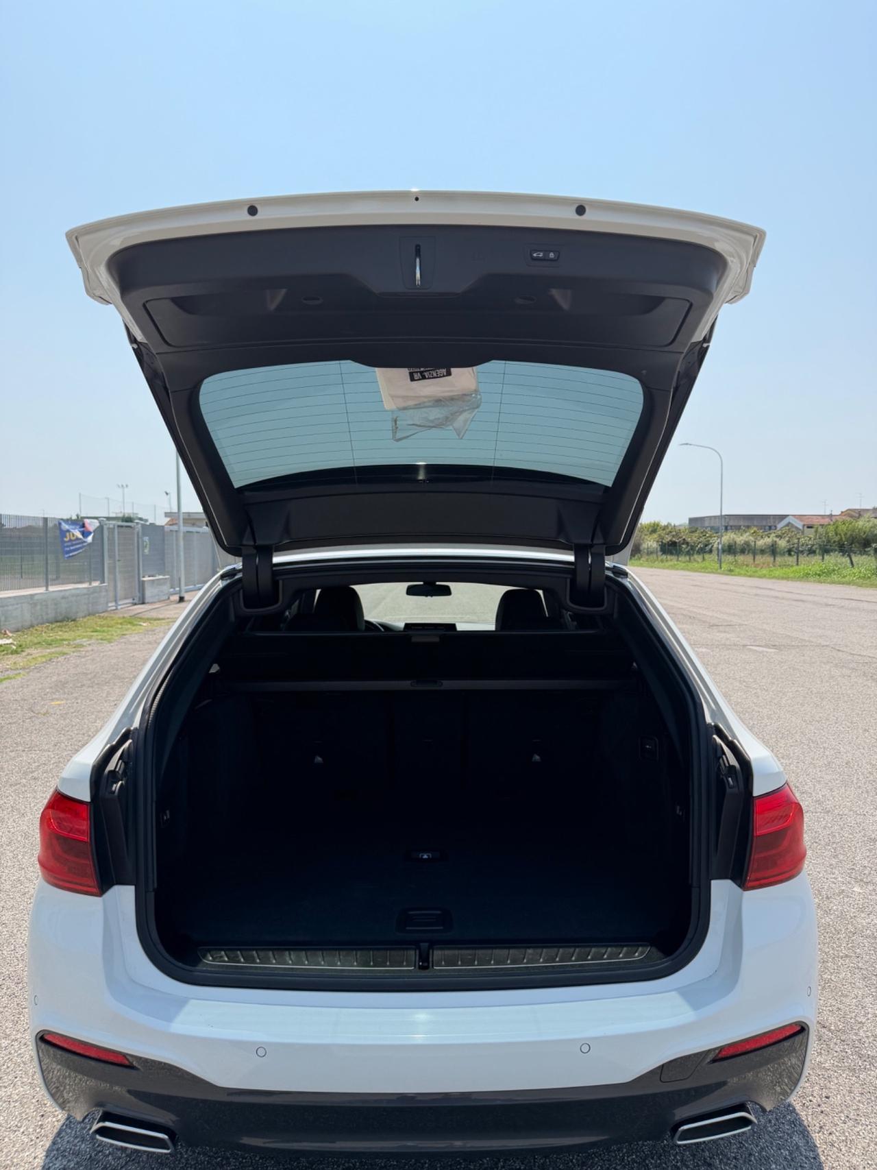 Bmw 520 520d xDrive Touring Msport
