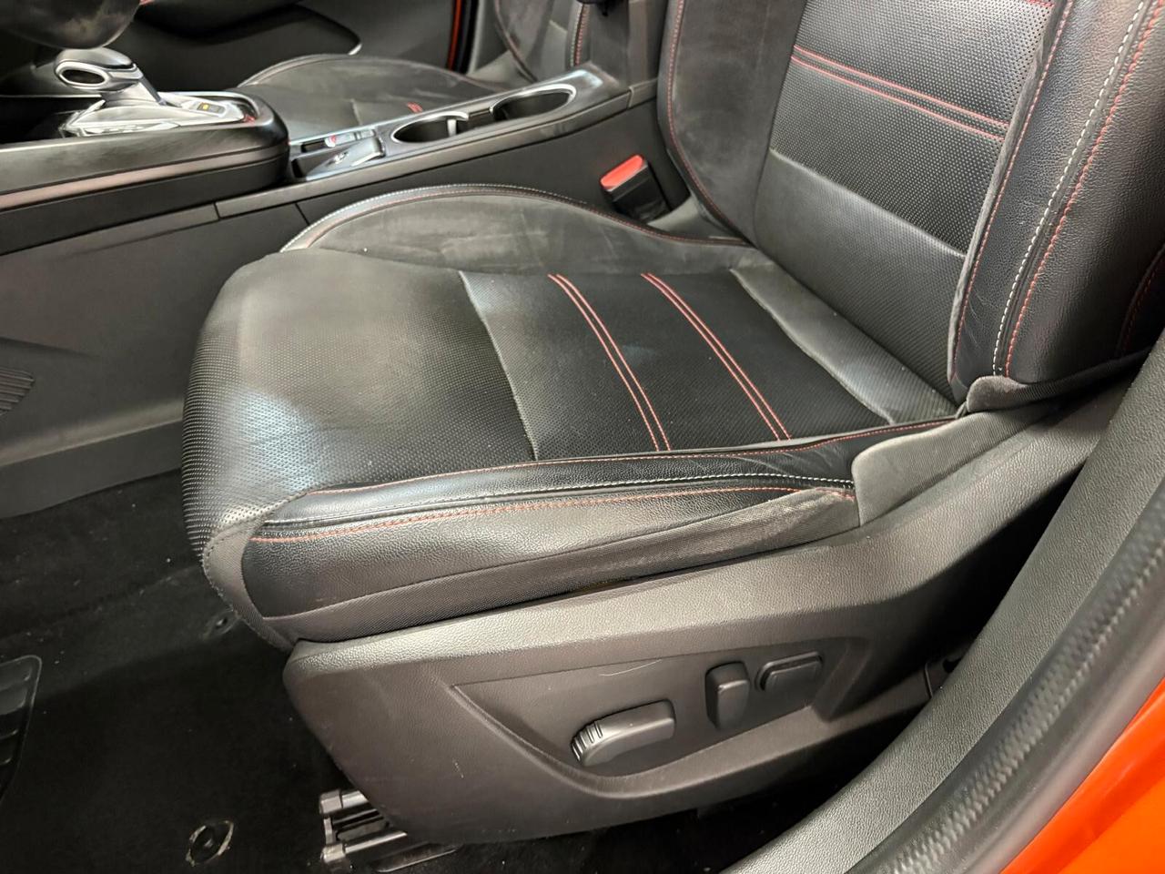 Renault Arkana Hybrid E-Tech 145 CV R.S. Line