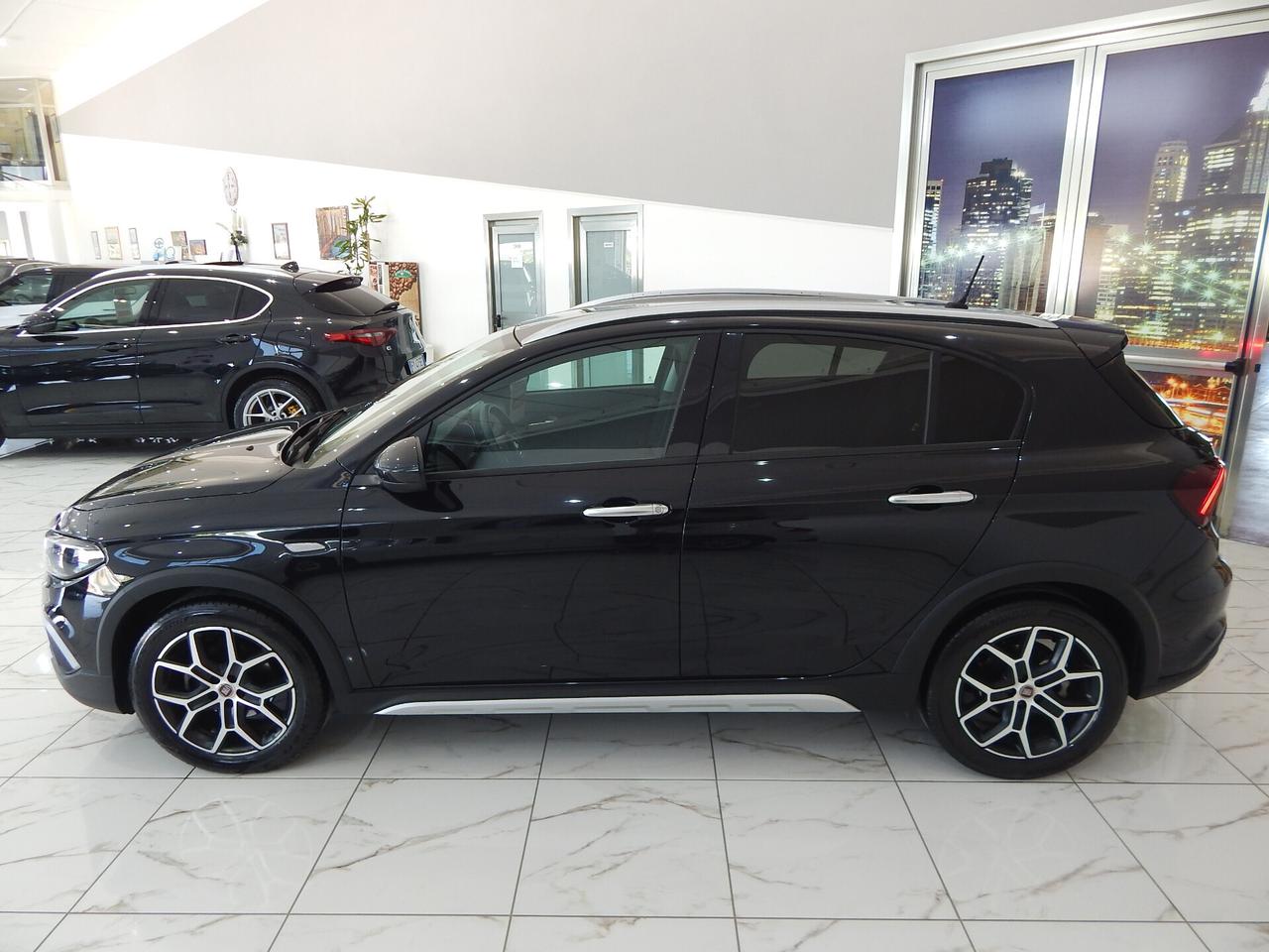 Fiat Tipo 1.6 Mjt S&S 5 porte Cross