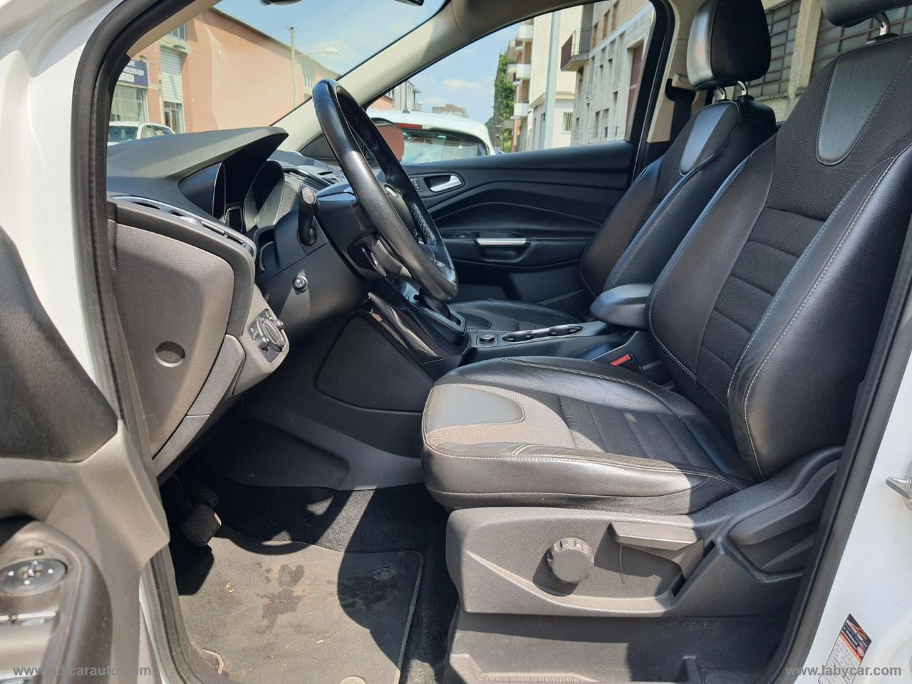 FORD Kuga 2.0 TDCI 163 CV 4WD Pow. Titanium