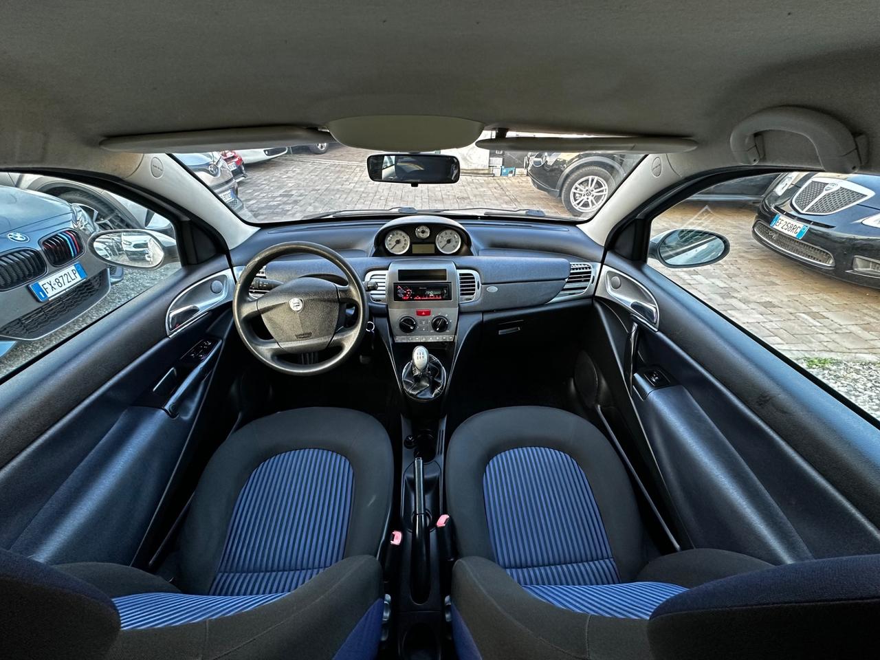 Lancia Ypsilon 1.2 ModaMilano