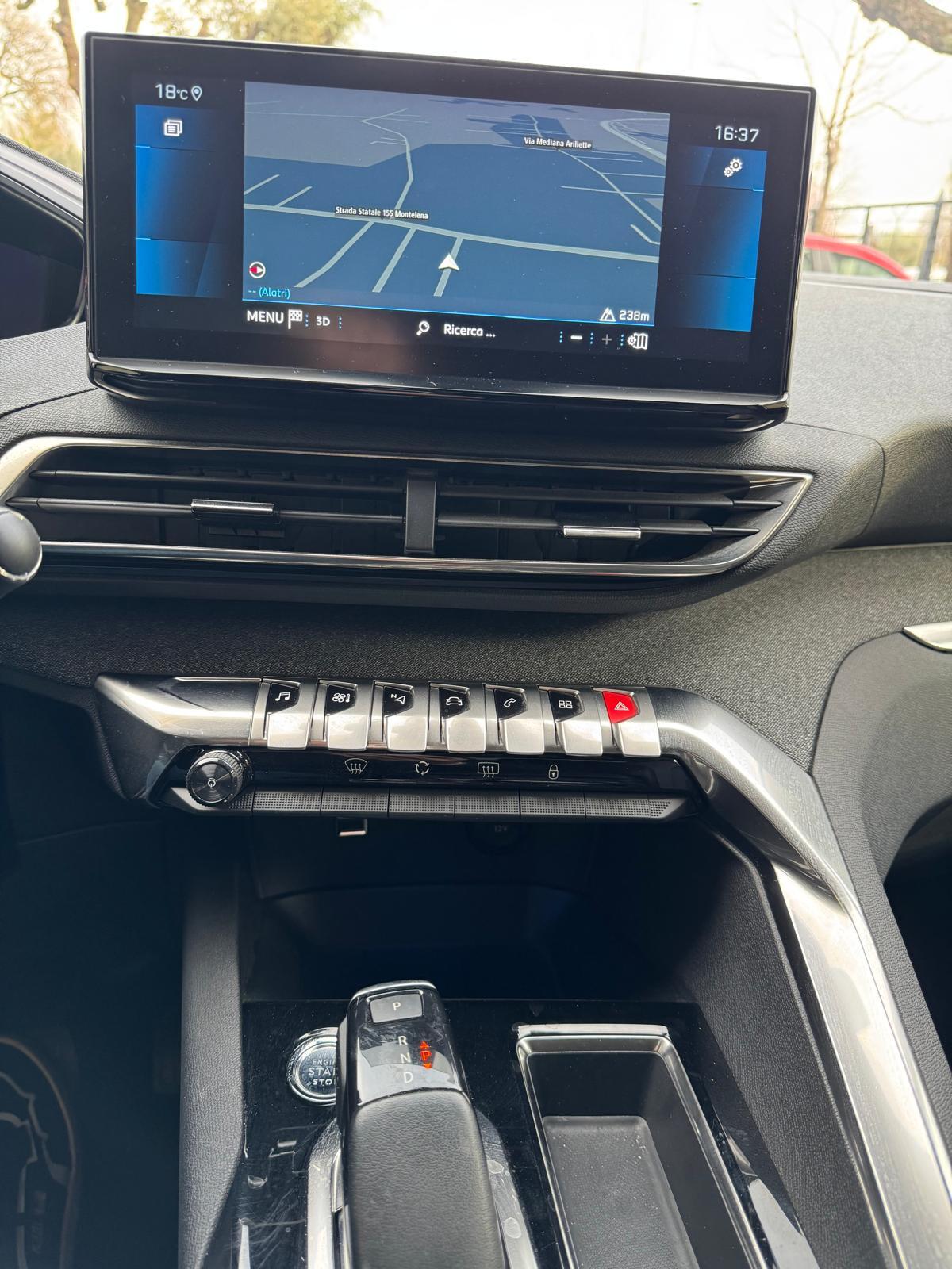 Peugeot 3008 BlueHDi 130 S&S EAT8 Allure