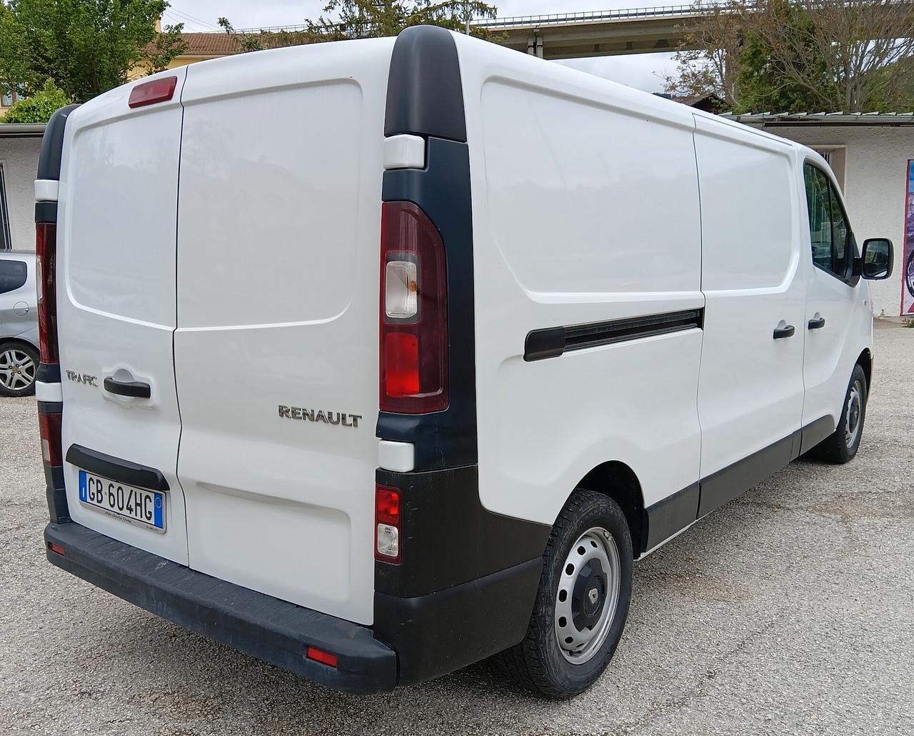 RENAULT TRAFIC 29 2.0 DCI 120CV L2H1 ICE