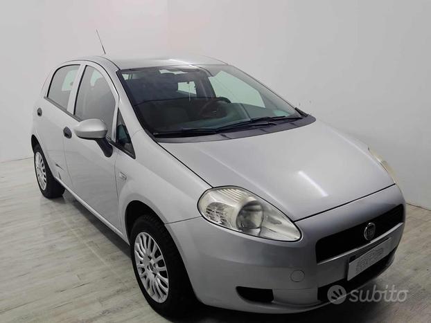 FIAT Grande Punto 1.4 5 porte Actual Natural Pow