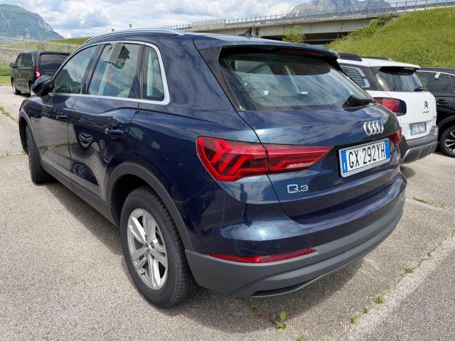 AUDI Q3 35 TFSI S tronic Business Advanced