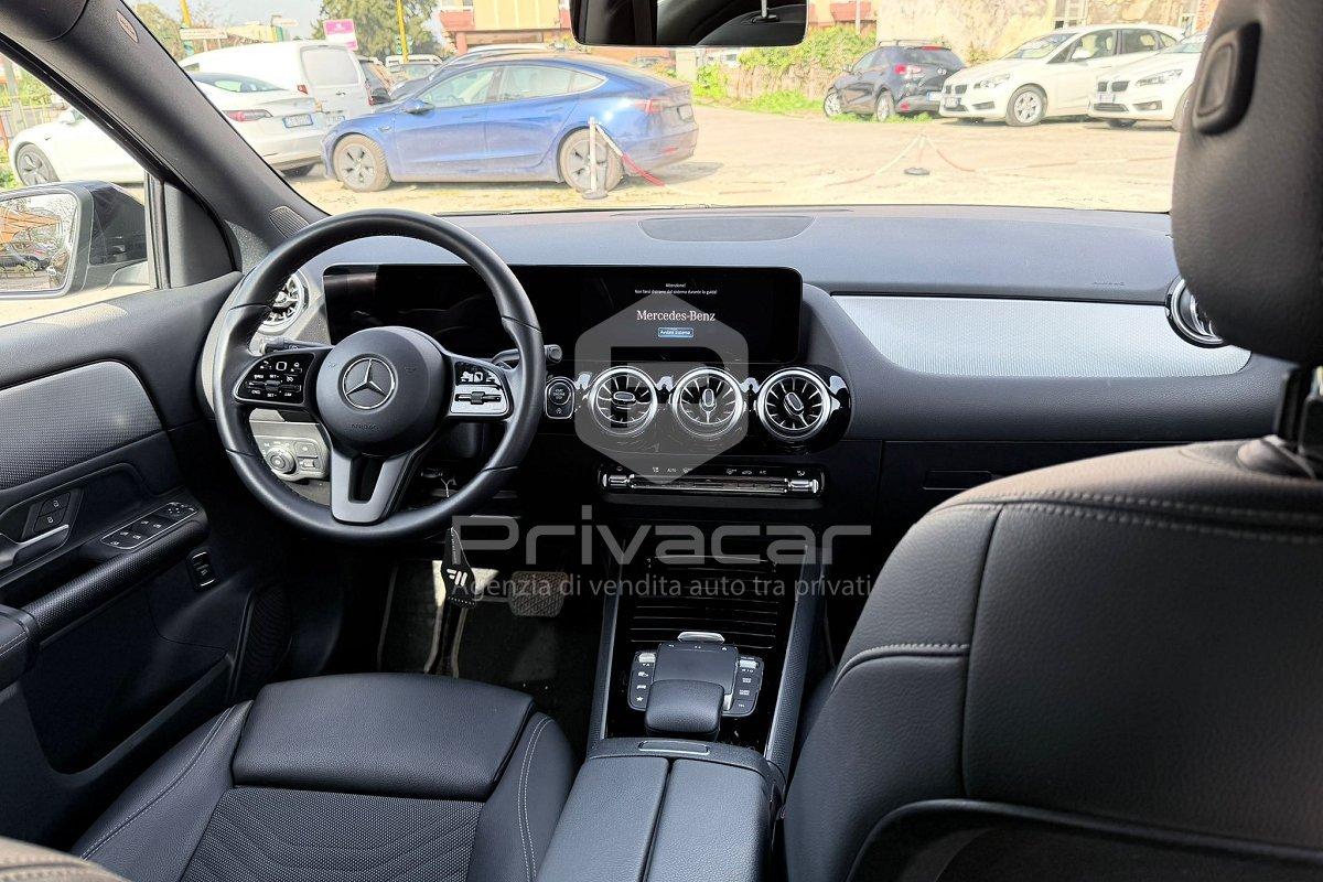 MERCEDES GLA 180 d Automatic Business