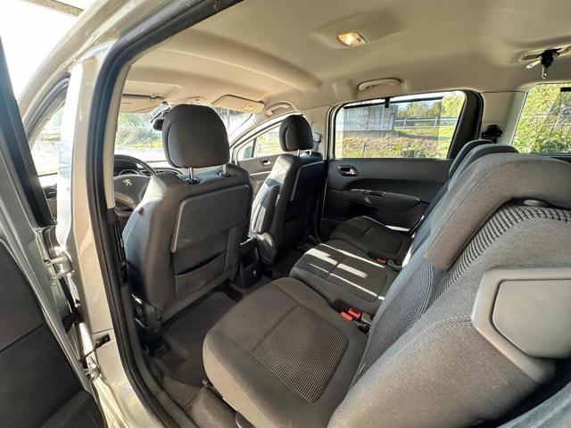 PEUGEOT 5008 1.6 HDi 115CV Business 7 POSTI FARI FENDINEBBIA