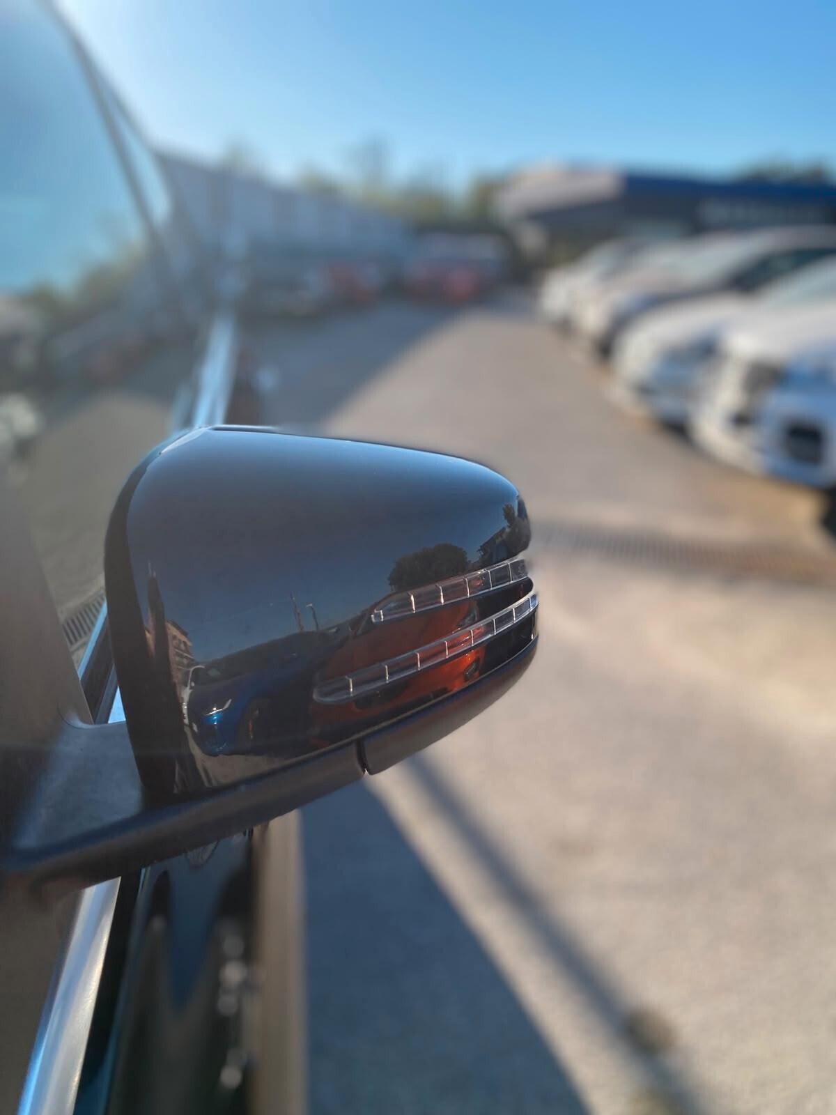 Mercedes-benz B 180 d Premium