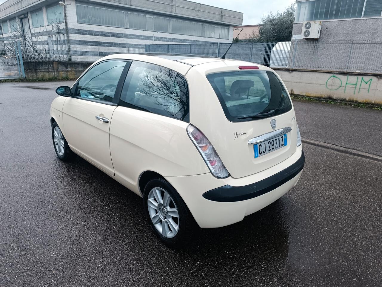 Lancia Ypsilon 1.3 Multijet TETTO APRIBILE