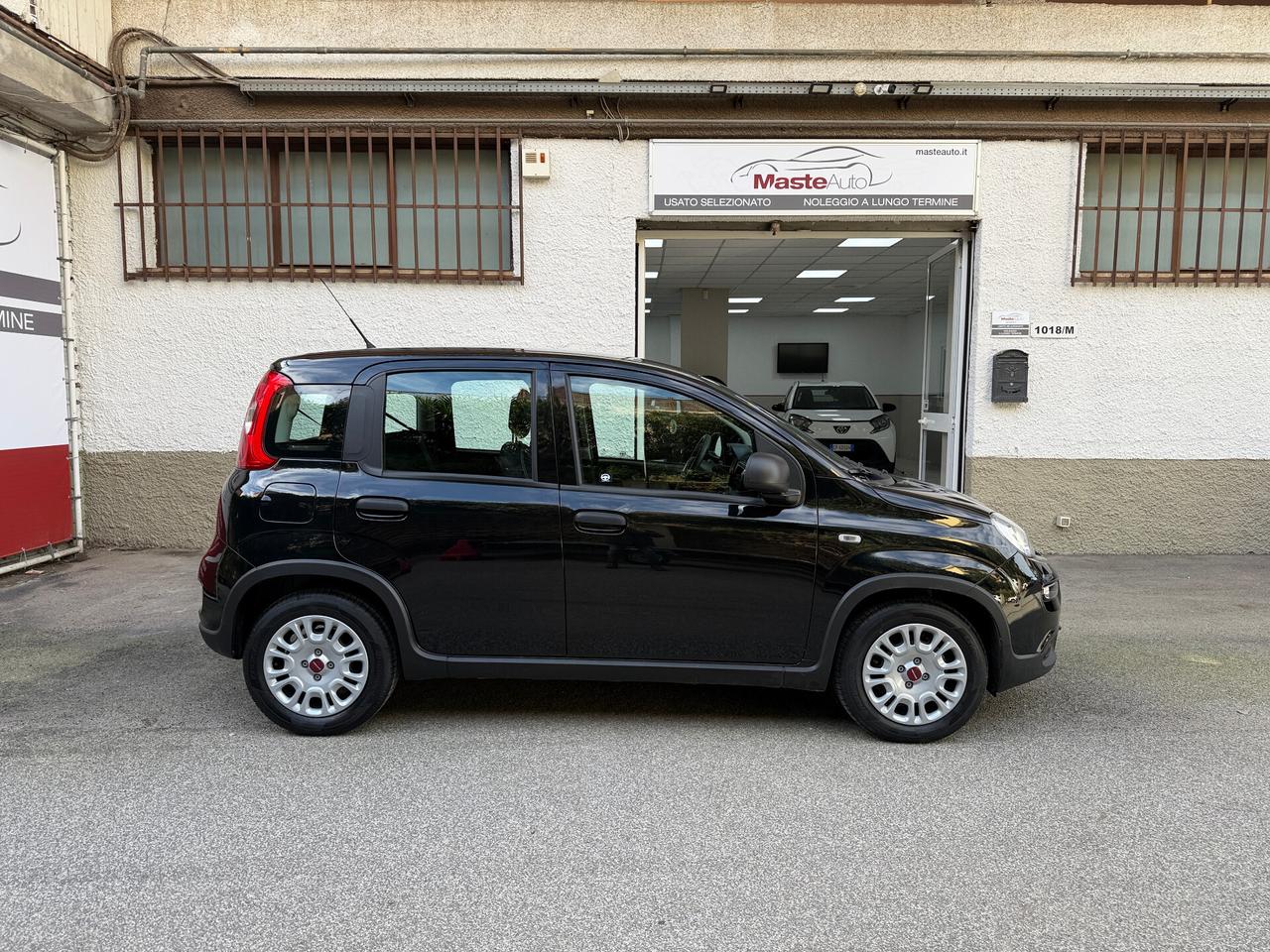 Fiat Panda 1.0 Hybrid – 05/2024 | km 0 – Neopatentati OK