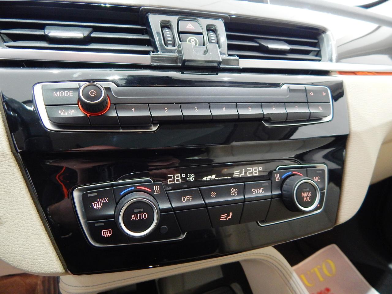 BMW X1 xdrive20d xLine Aut. TETTO-NAVI-PELLE-PARK-XENON