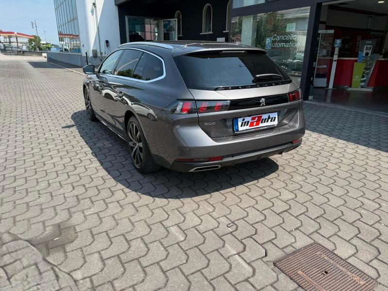 Peugeot 508 Station Wagon 508 SW 1.5 BHDI AllurE 130cv EAT8 N1 AUTOCARRO