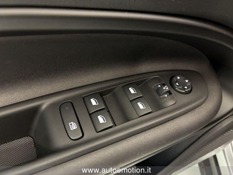 Alfa Romeo Junior 1.2 145 CV Hybrid eDCT6 Speciale