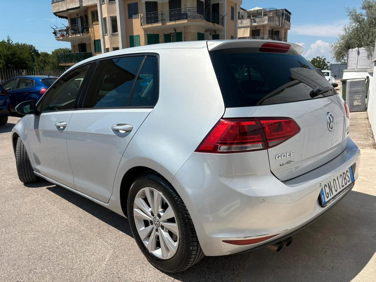 Volkswagen Golf 2.0 TDI DSG 5p. Highline BlueMotion Technology