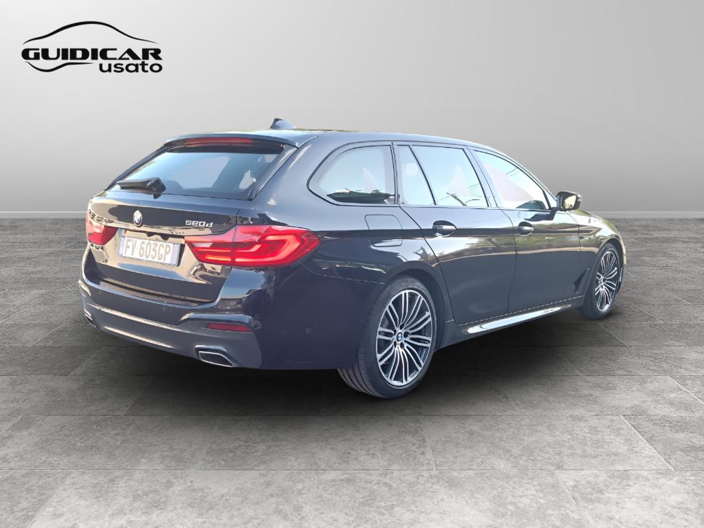 BMW Serie 5 G31 2017 Touring - 520d Touring Msport auto