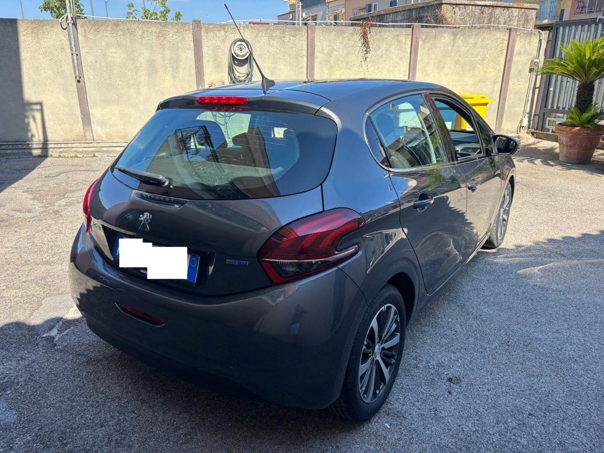 PEUGEOT 208 1.6 BlueHDi 100 S&S 5p.Allure