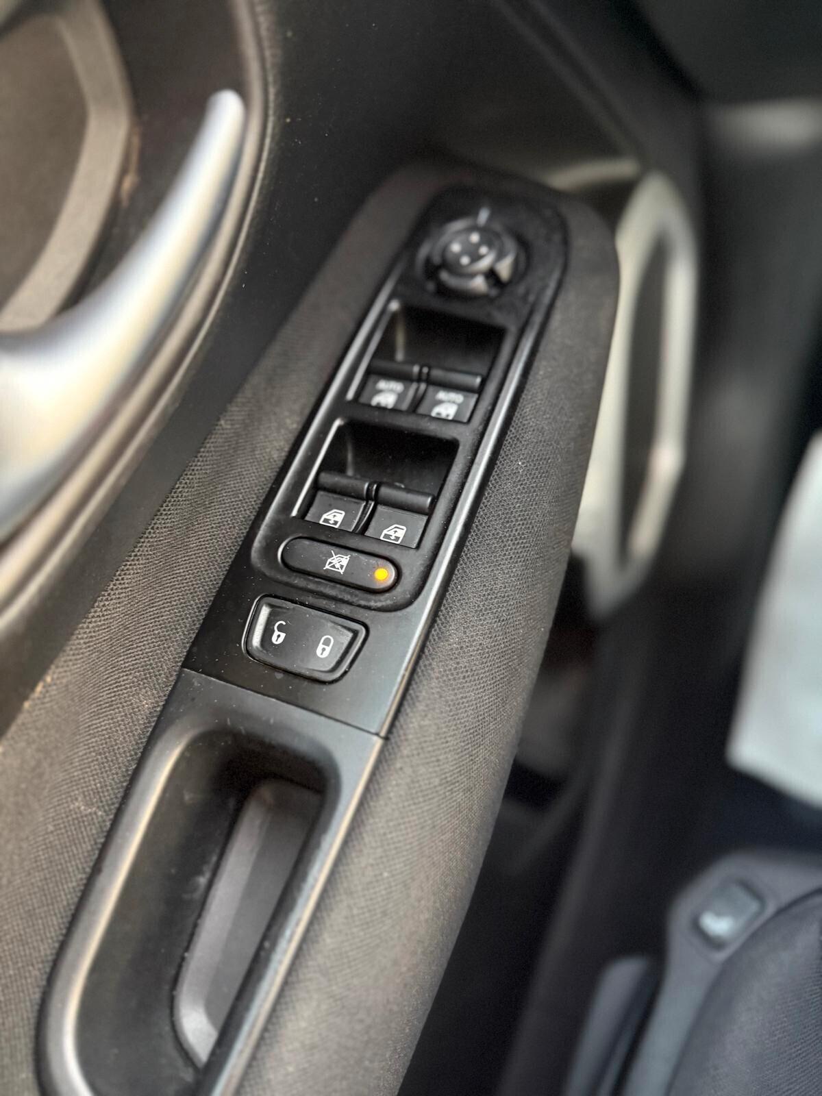JEEP RENEGADE LONGITUDE 1.0 T3 120 CV