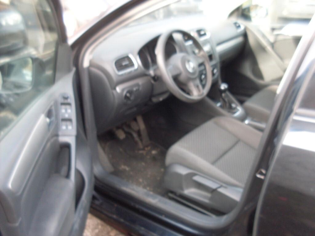 Volkswagen Golf 1.6 TDI DPF 5p. Highline