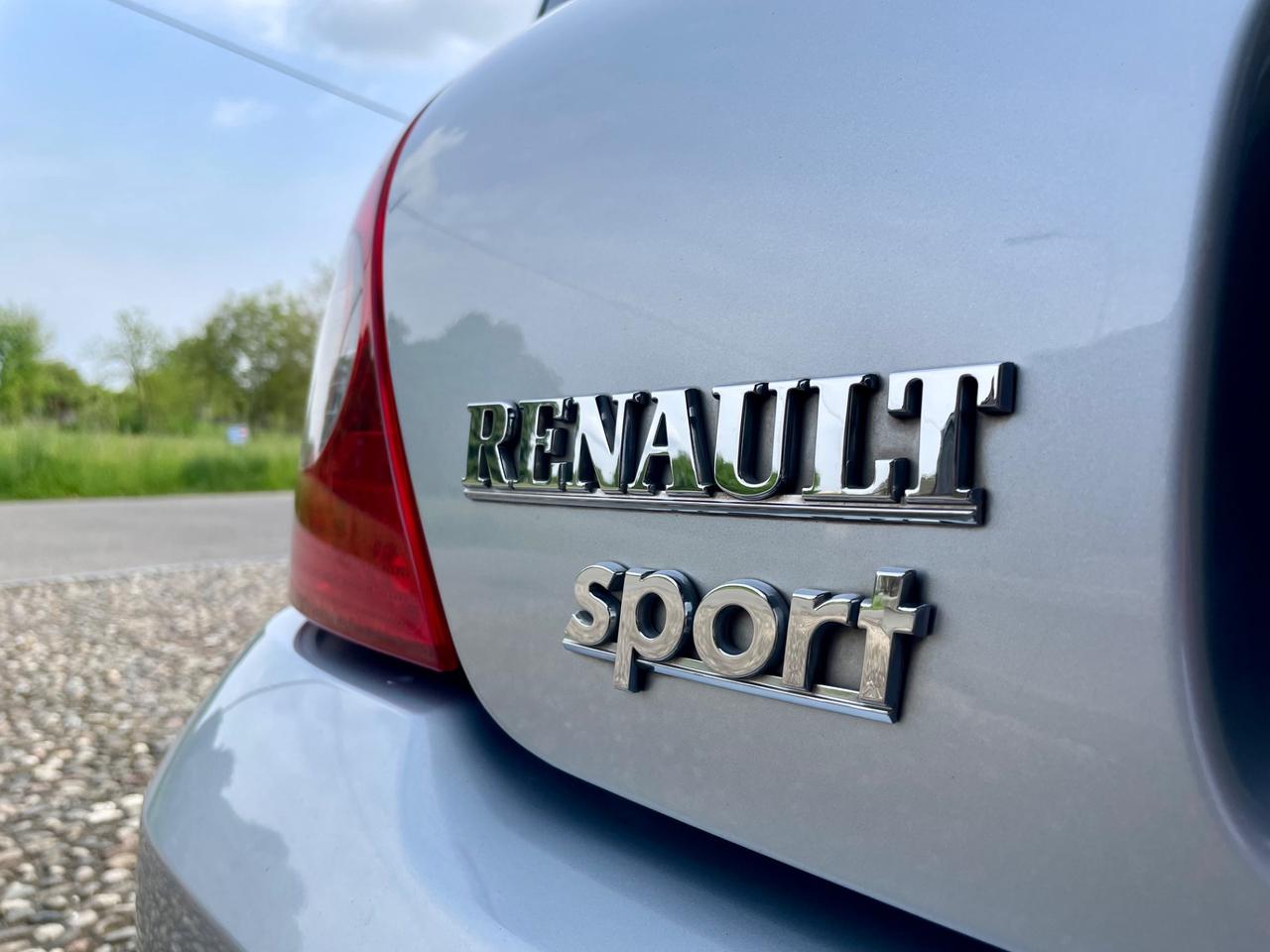 Renault Clio 2.0 16V RS Sport *UNICO PROPRIETARIO*