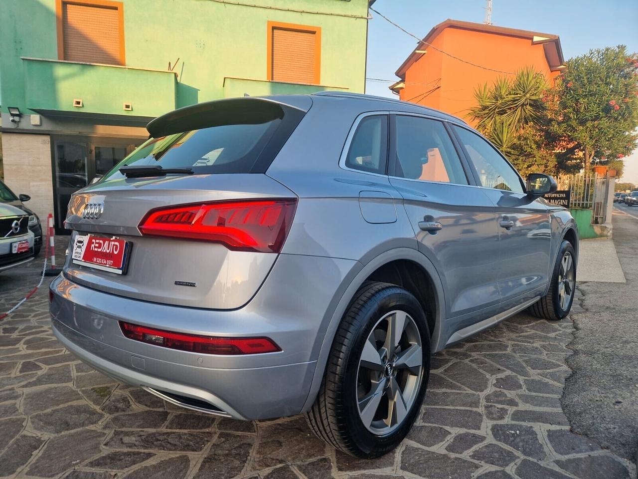 Audi Q5 40 TDI 204 CV quattro S tronic Business Sport