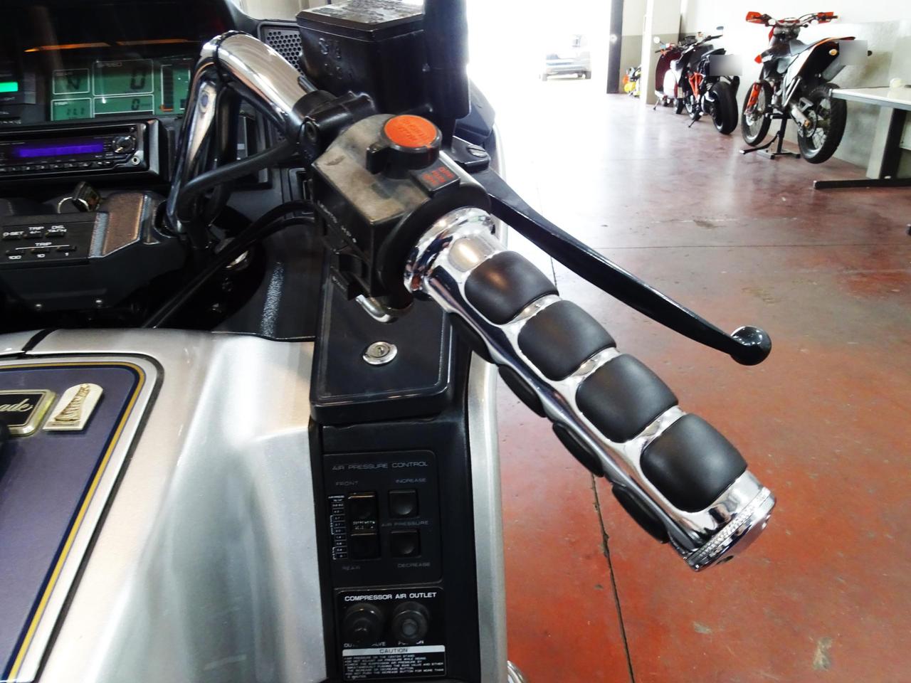 Honda GL 1200 Gold Wing Aspencade