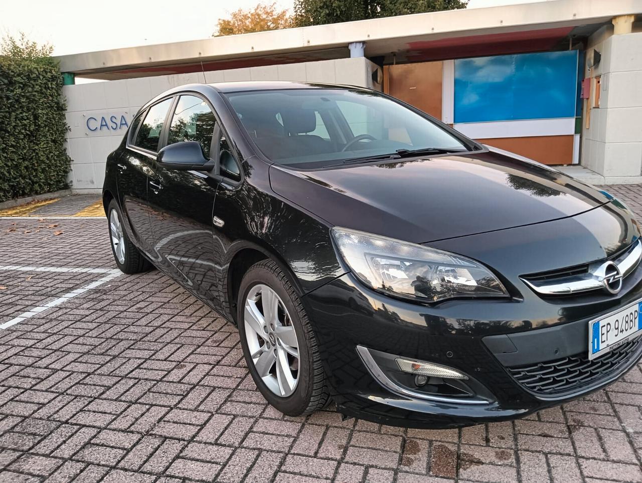 Opel Astra 1.7 CDTI 130CV EcoFLEX S&S 5 porte Cosmo Fleet..CELL 320 147 1147 WUATSAPP 3276540940
