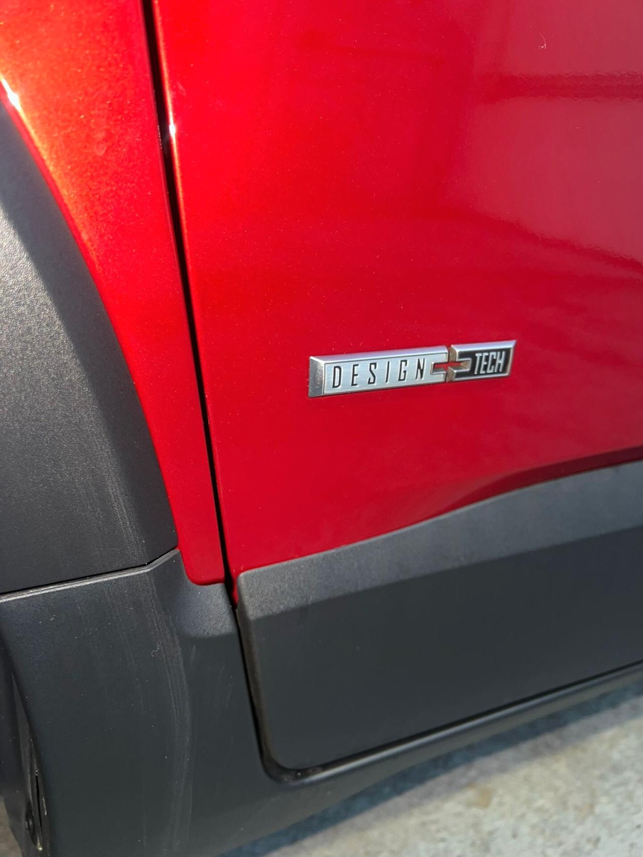 Opel Crossland 1.2 Turbo 12V 110 CV Start&Stop Design & Tech