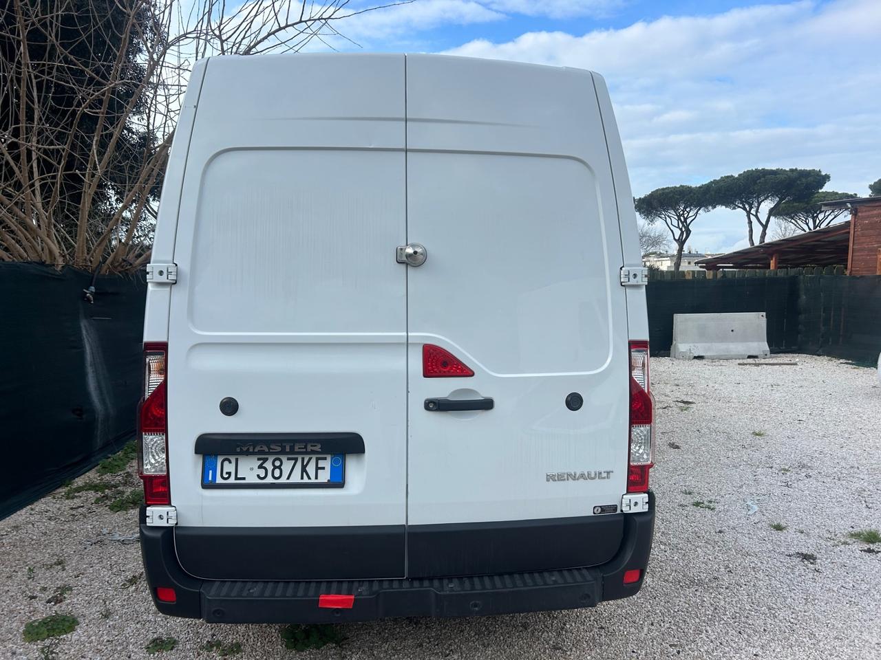 Renault Master T35 2.3 dCi 135 PL Cabinato Ice