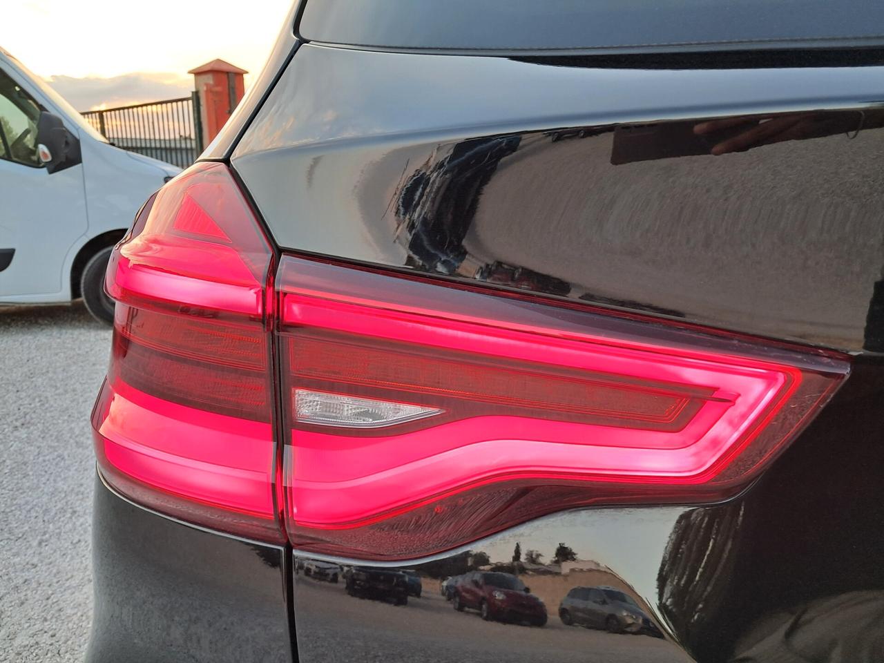 Bmw X3-20d 48V-190cv xLine*PELLE*LED*NAVI